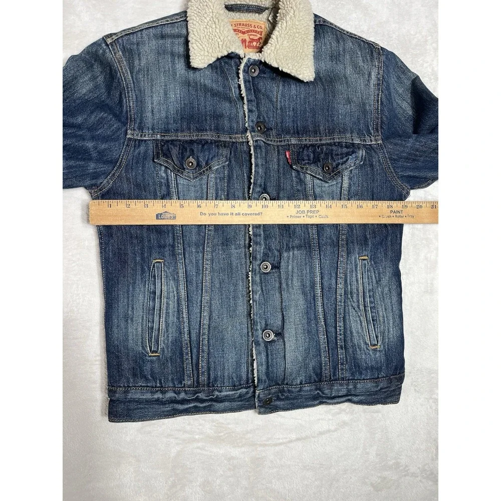 Levi Strauss & Co Mens Sherpa Lined Denim Trucker Jacket Blue Size Small S FADE